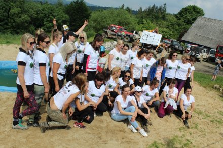 Pamiątkowe zdjęcie na torze